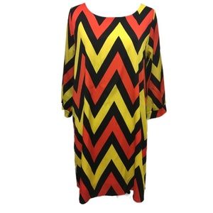 3 for $15: Size M bold chevron dress